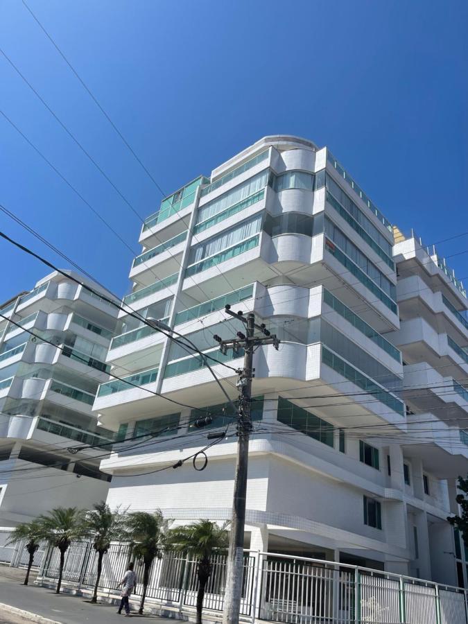 Flat's Flamingo Beach Apartment